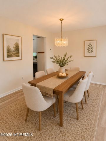 84 Chestnut Way, Manalapan, NJ 07726