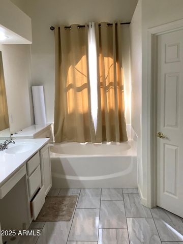 590 S Neely Street, Gilbert, AZ 85233