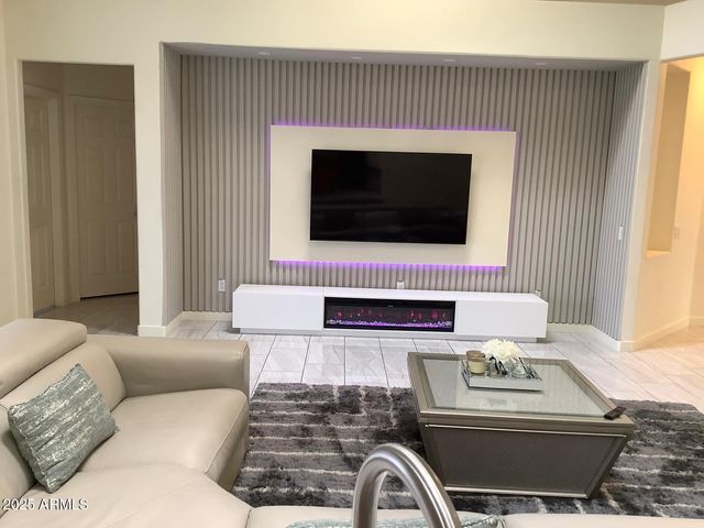 590 S Neely Street, Gilbert, AZ 85233