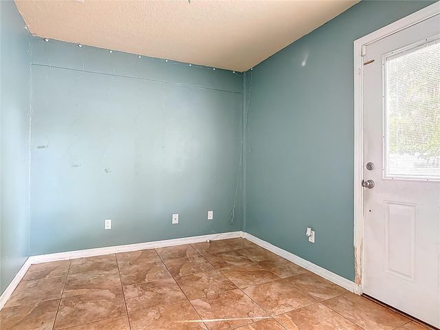 712 SPRING CAVERN AVENUE, Orange City, FL 32763