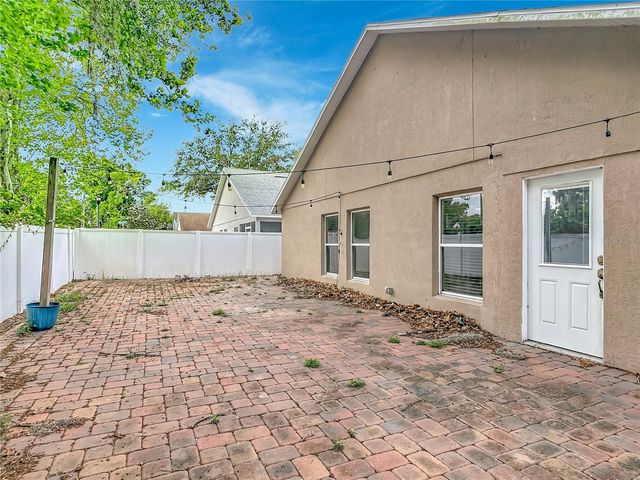 712 SPRING CAVERN AVENUE, Orange City, FL 32763