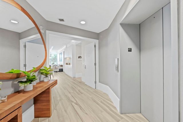 701 N Fort Lauderdale Beach Boulevard 403, Fort Lauderdale, FL 33304