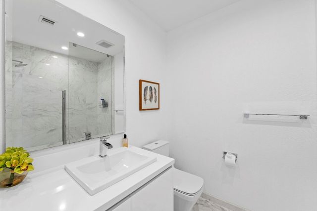 701 N Fort Lauderdale Beach Boulevard 403, Fort Lauderdale, FL 33304