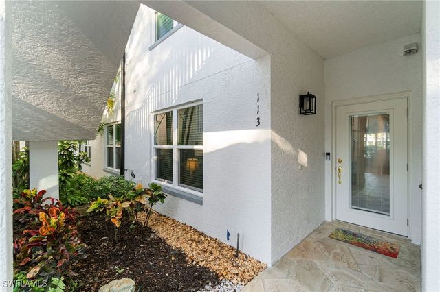 2110 Cay Lagoon DR 113, Naples, FL 34109