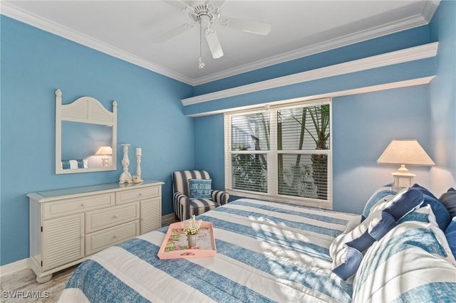 2110 Cay Lagoon DR 113, Naples, FL 34109