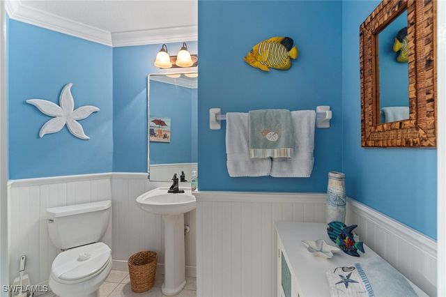 2110 Cay Lagoon DR 113, Naples, FL 34109