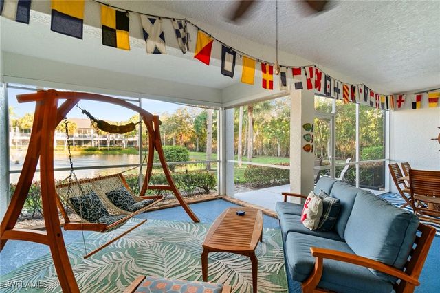 2110 Cay Lagoon DR 113, Naples, FL 34109