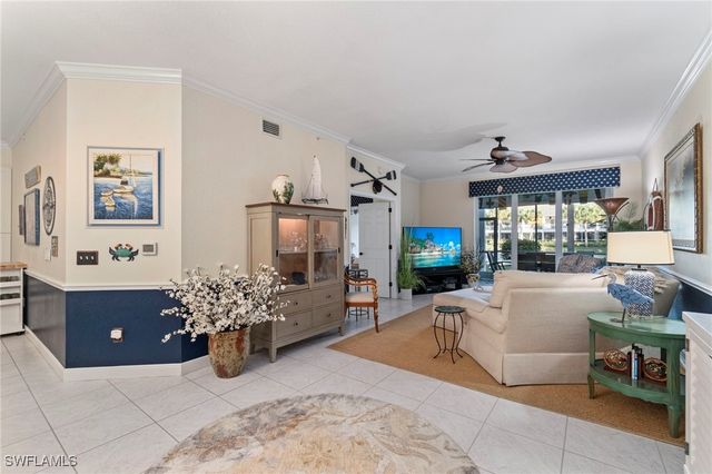 2110 Cay Lagoon DR 113, Naples, FL 34109