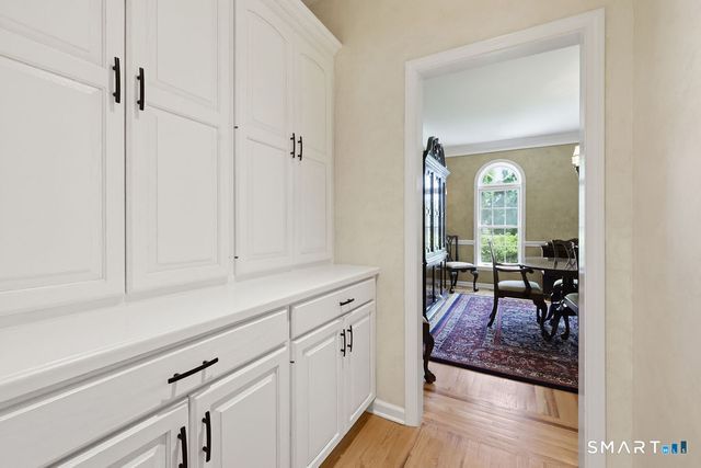 161 Great Pond Road, Glastonbury, CT 06073