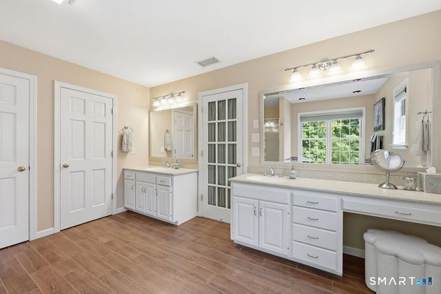 161 Great Pond Road, Glastonbury, CT 06073