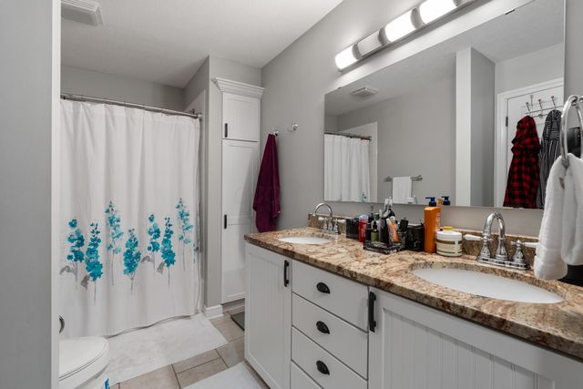 652 Eastmoor Boulevard, Columbus, OH 43209