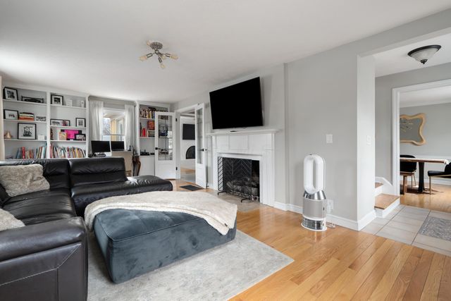 652 Eastmoor Boulevard, Columbus, OH 43209