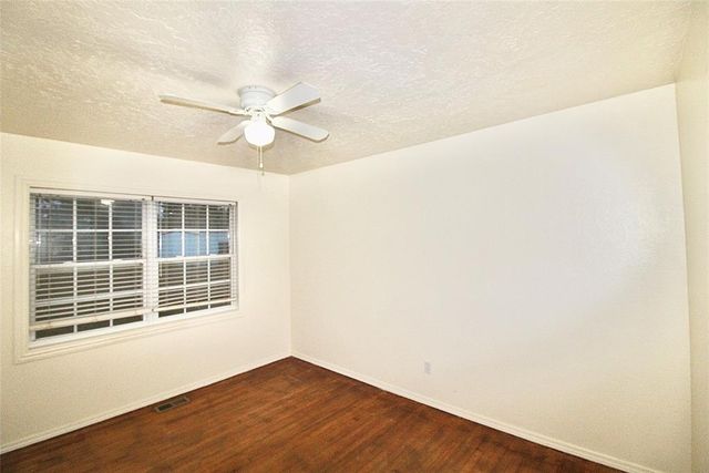 2000 Alameda Street, Norman, OK 73071