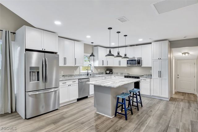 2635 Michigan AVE, Fort Myers, FL 33916