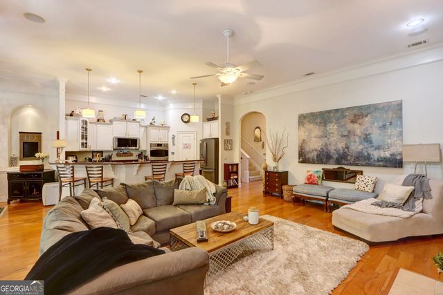 14 Lazy Hammock Court, Savannah, GA 31419