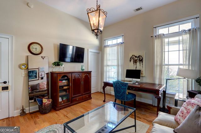 14 Lazy Hammock Court, Savannah, GA 31419