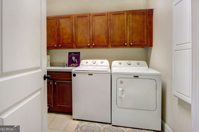 14 Lazy Hammock Court, Savannah, GA 31419