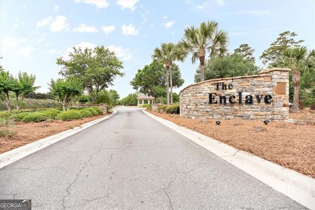 14 Lazy Hammock Court, Savannah, GA 31419