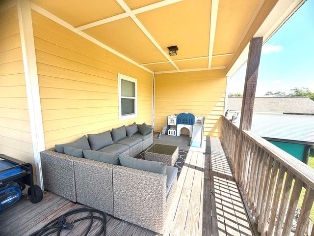 108 Wolfpack Lane, Grand Isle, LA 70358