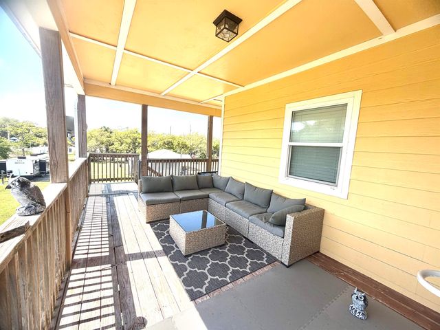 108 Wolfpack Lane, Grand Isle, LA 70358