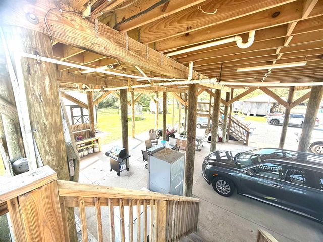 108 Wolfpack Lane, Grand Isle, LA 70358