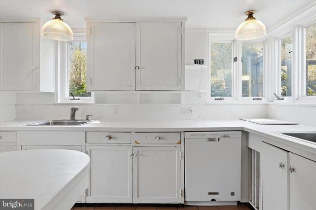 208 RIGHTERS MILL RD, Gladwyne, PA 19035