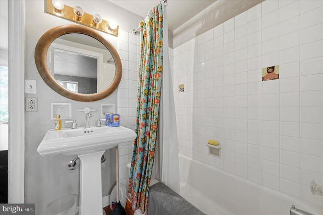 208 RIGHTERS MILL RD, Gladwyne, PA 19035