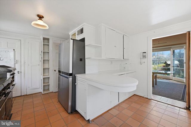 208 RIGHTERS MILL RD, Gladwyne, PA 19035