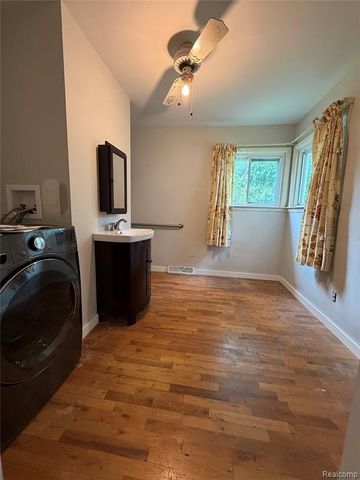 3809 Leith Street, Flint, MI 48506