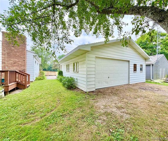 3809 Leith Street, Flint, MI 48506