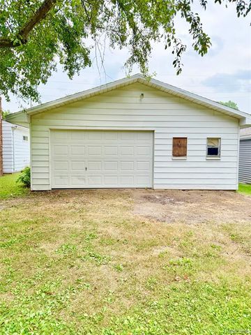 3809 Leith Street, Flint, MI 48506