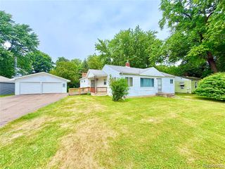 3809 Leith Street, Flint, MI 48506