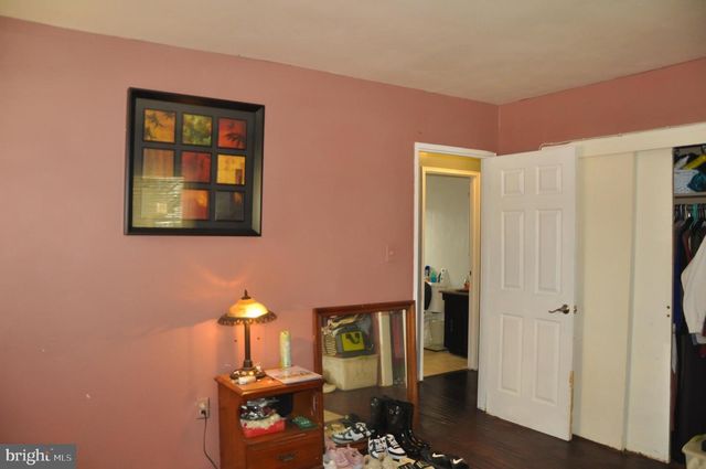 16 BITTERSWEET RD, Trenton, NJ 08638