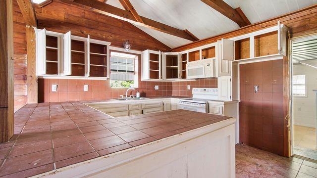 13636 St Highway 20, Niceville, FL 32578