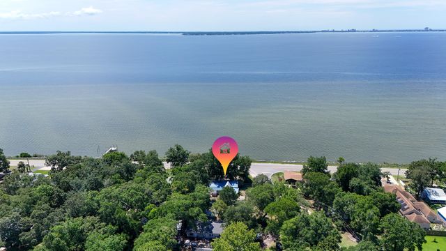 13636 St Highway 20, Niceville, FL 32578