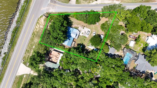 13636 St Highway 20, Niceville, FL 32578