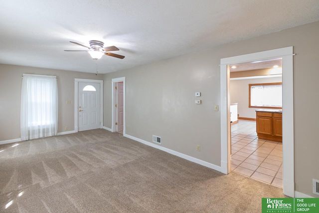 3613 Emiline Street, Bellevue, NE 68147