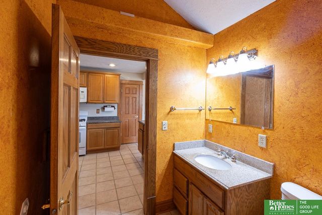 3613 Emiline Street, Bellevue, NE 68147