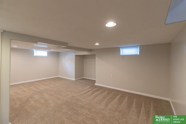 3613 Emiline Street, Bellevue, NE 68147