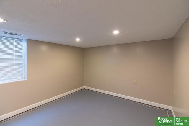 3613 Emiline Street, Bellevue, NE 68147