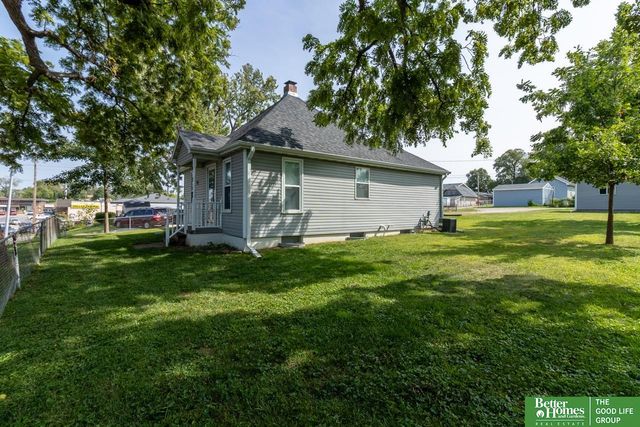 3613 Emiline Street, Bellevue, NE 68147
