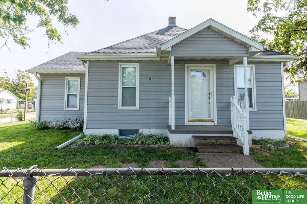 3613 Emiline Street, Bellevue, NE 68147