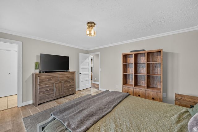 1768 E PORTAL WAY, Sandy, UT 84093