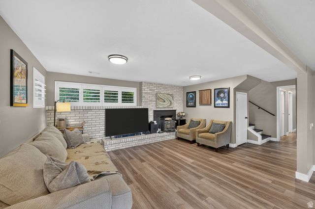 1768 E PORTAL WAY, Sandy, UT 84093