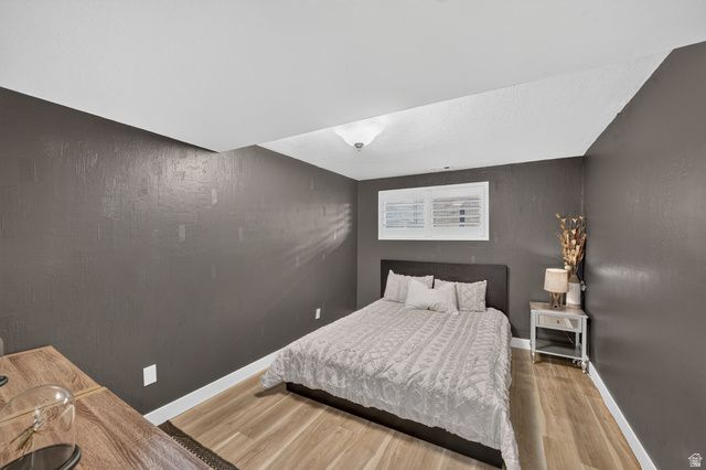 1768 E PORTAL WAY, Sandy, UT 84093
