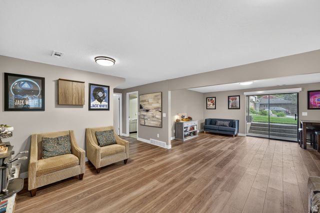 1768 E PORTAL WAY, Sandy, UT 84093