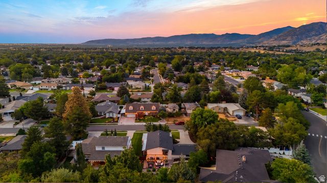 1768 E PORTAL WAY, Sandy, UT 84093