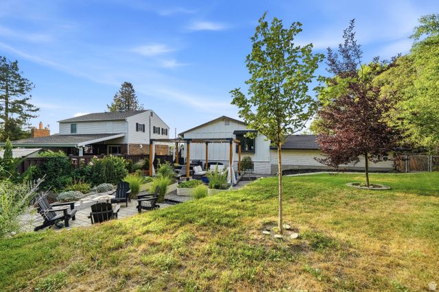 1768 E PORTAL WAY, Sandy, UT 84093