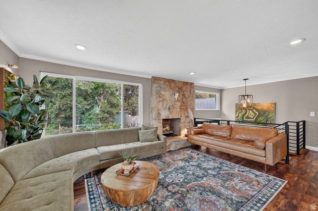 1768 E PORTAL WAY, Sandy, UT 84093