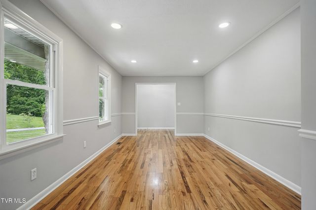 5530 Paramont Road, Wise, VA 24293